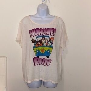 NWT Juniors Hanna-Barbera Scooby Doo/Munchies Run Oversized Ivory Sleep Shirt